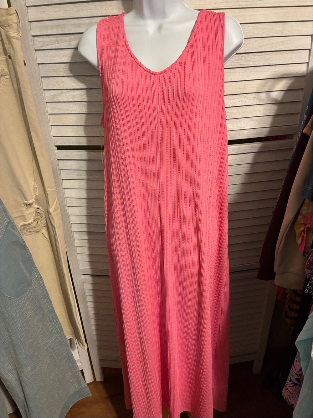 Andree Coral Pink Sleeveless V-Neck Ribbed Maxi